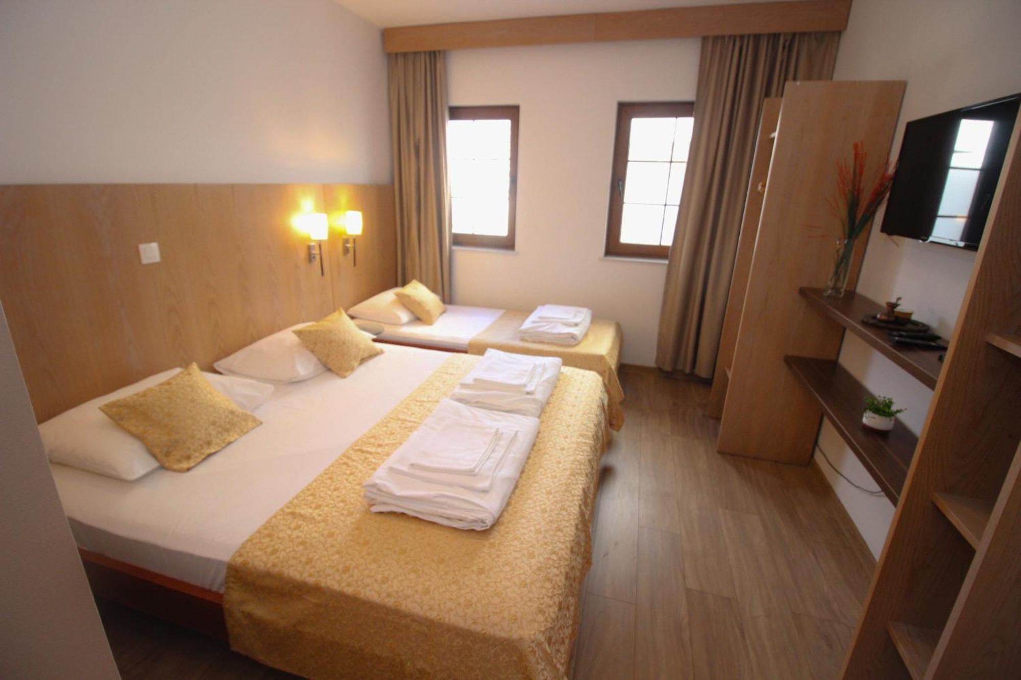Villa Deny Mostar - With Free Parking Экстерьер фото